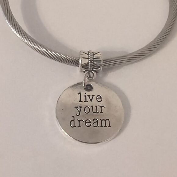 Silver Live Your‎ Dream Dangle Charm for Pandora Style Bracelet - Picture 1 of 4